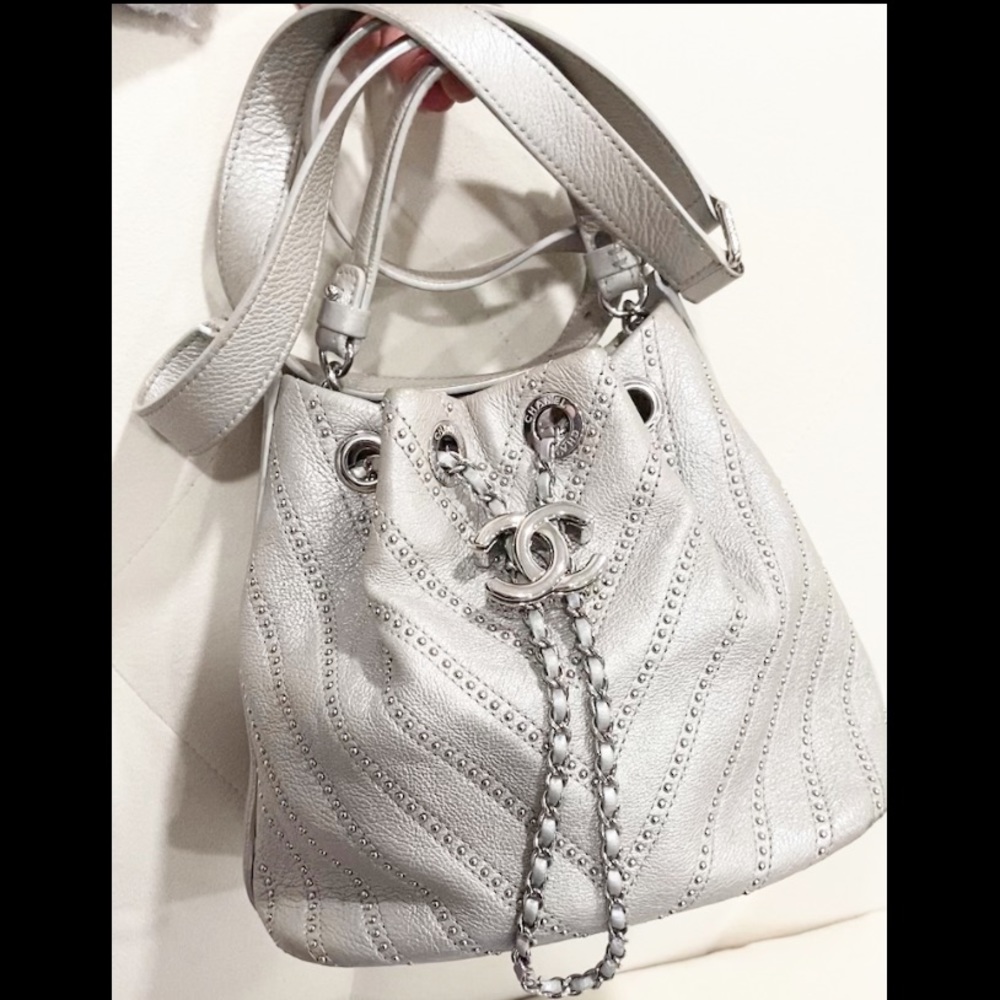 Chanel drawstring Metallic Calfskin Studded Chevron Quilted Crossbody - Picture 3 of 13